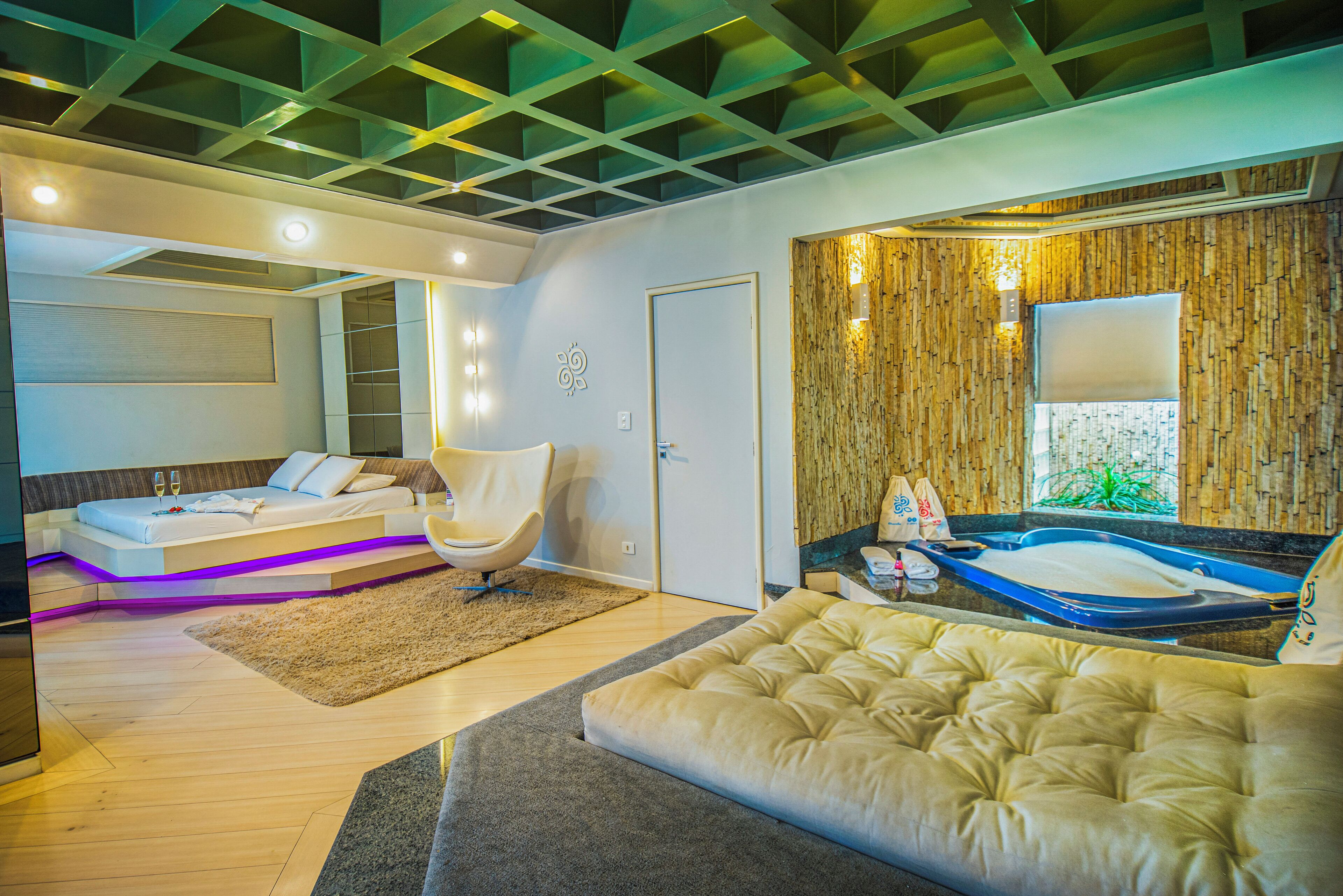 1 habitación, espacio para trabajar con laptop y wifi gratis 