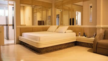 1 habitación, espacio para trabajar con laptop y wifi gratis