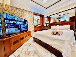 1 bedroom, WiFi, bed sheets