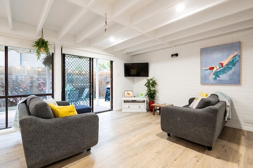 River Nook - EARLY CHECK IN - Great location!