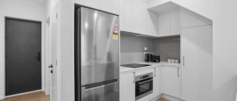 Oven, stovetop, dishwasher, coffee/tea maker