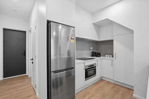 Oven, stovetop, dishwasher, coffee/tea maker