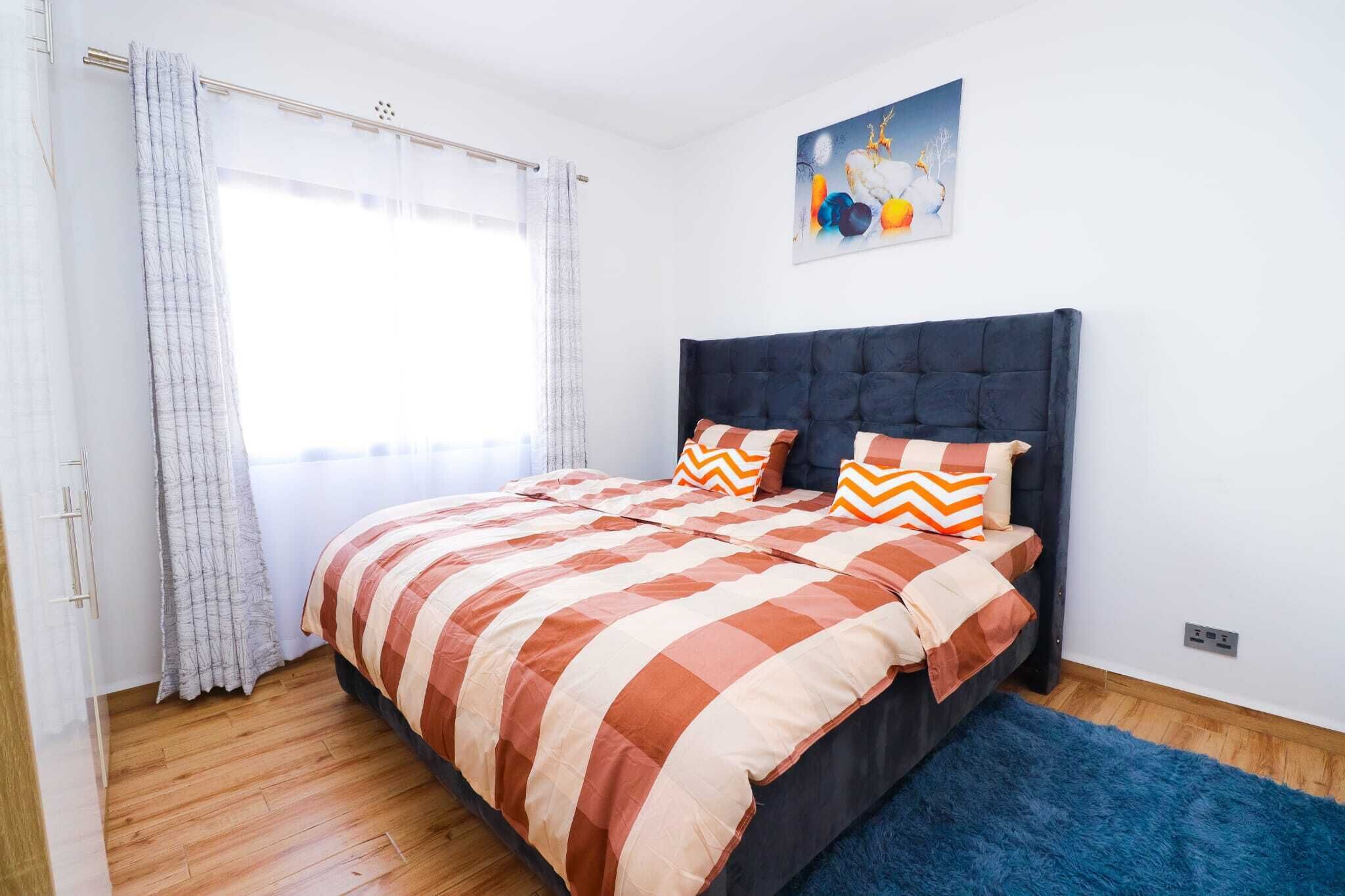 2 makuuhuonetta, silitysrauta/-lauta, ilmainen Wi-Fi, vuodevaatteet