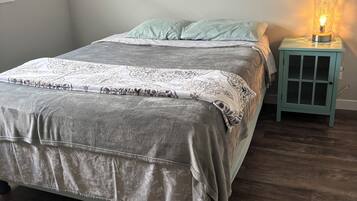 2 bedrooms, bed sheets