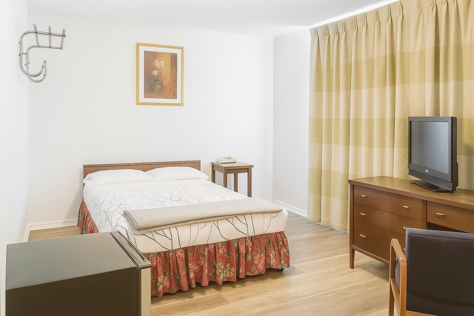 Habitación individual, para no fumadores | Escritorio, espacio para trabajar con laptop y wifi gratis 