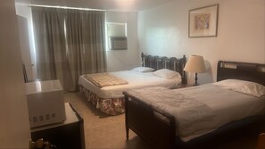 Double or Twin Room, Smoking | 1 bedroom, desk, laptop workspace, free WiFi