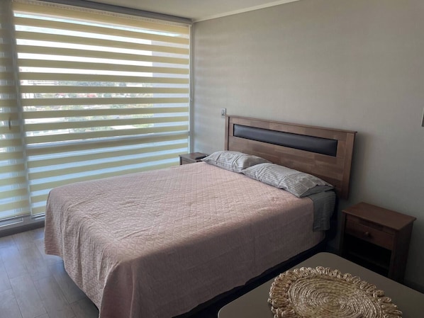 1 bedroom, WiFi, bed sheets