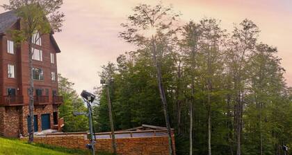 Indoor Pool, sauna, game room, slope access