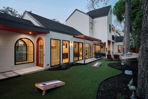Exterior - Casa De Prado by Lux Tiny Resorts (Austin)