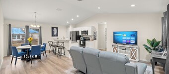 Charming 3-bedroom house in peaceful Ocala with WiFi, AC