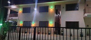 Exterior - HASMATULLAH HOLIDAY APARTMENT 2-bedroom with WiFi & AC in delightful Sigatoka (Sigatoka)