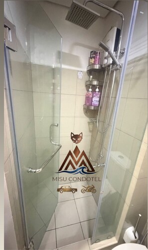Hair dryer, bidet, towels, soap