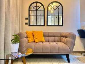 Smart TV - UrbanDreams: Free Parking + Subway + Wi-Fi (Macul)