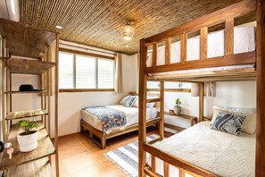 Casa del Alma Nicaragua bunk bed room 