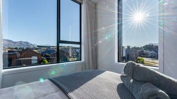 4 bedrooms, iron/ironing board, travel cot, WiFi