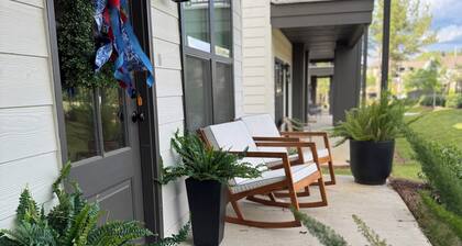 New Construction Luxe 1-bedroom condo in Oxford close to Ole Miss Campus!