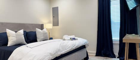 1 Schlafzimmer, Schreibtisch, Bügeleisen/Bügelbrett, kostenloses WLAN