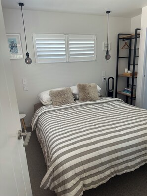 1 chambre, accès au Wi-Fi (inclus), literie fournie