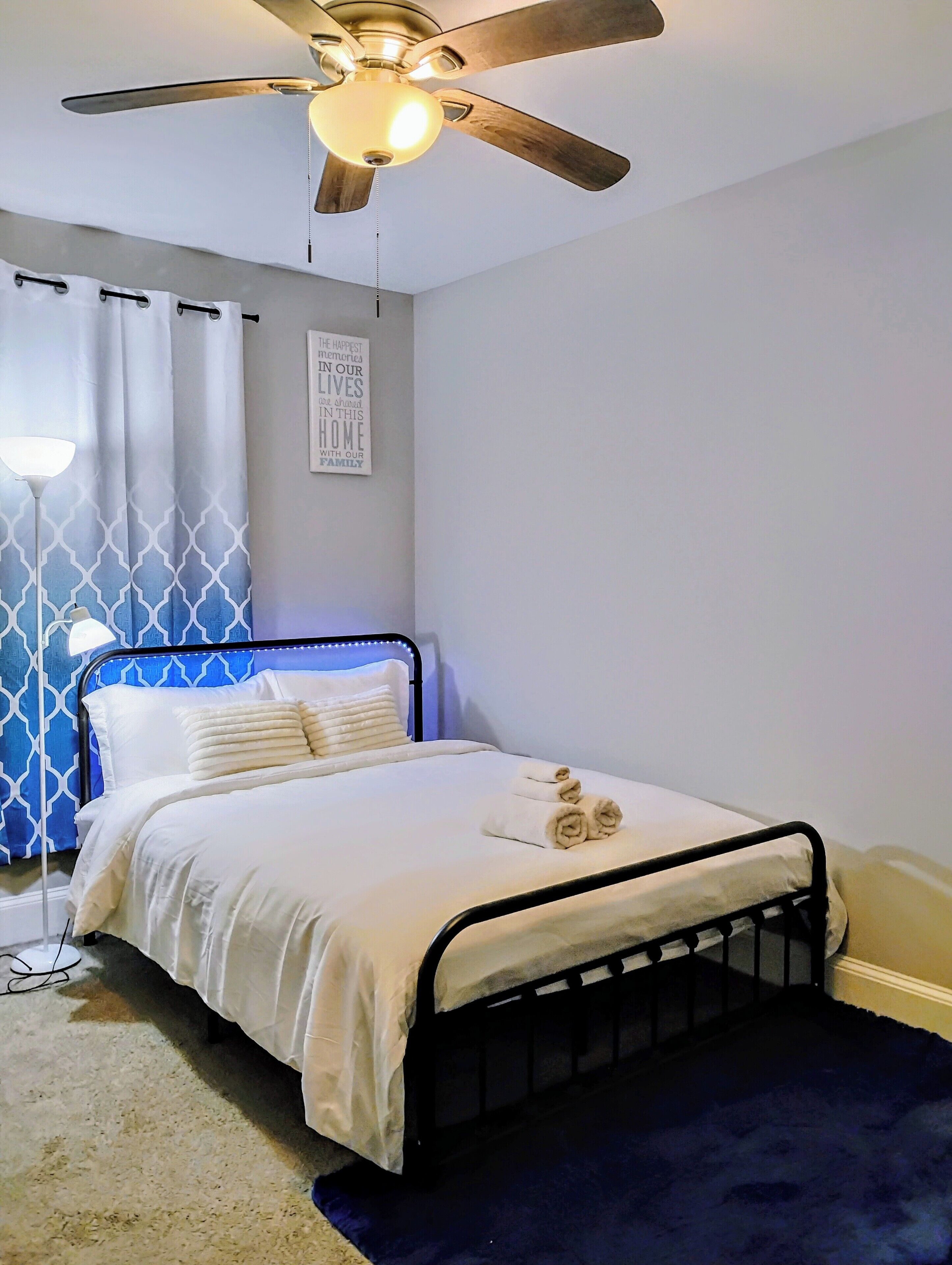 1 bedroom, in-room safe, iron/ironing board, free WiFi