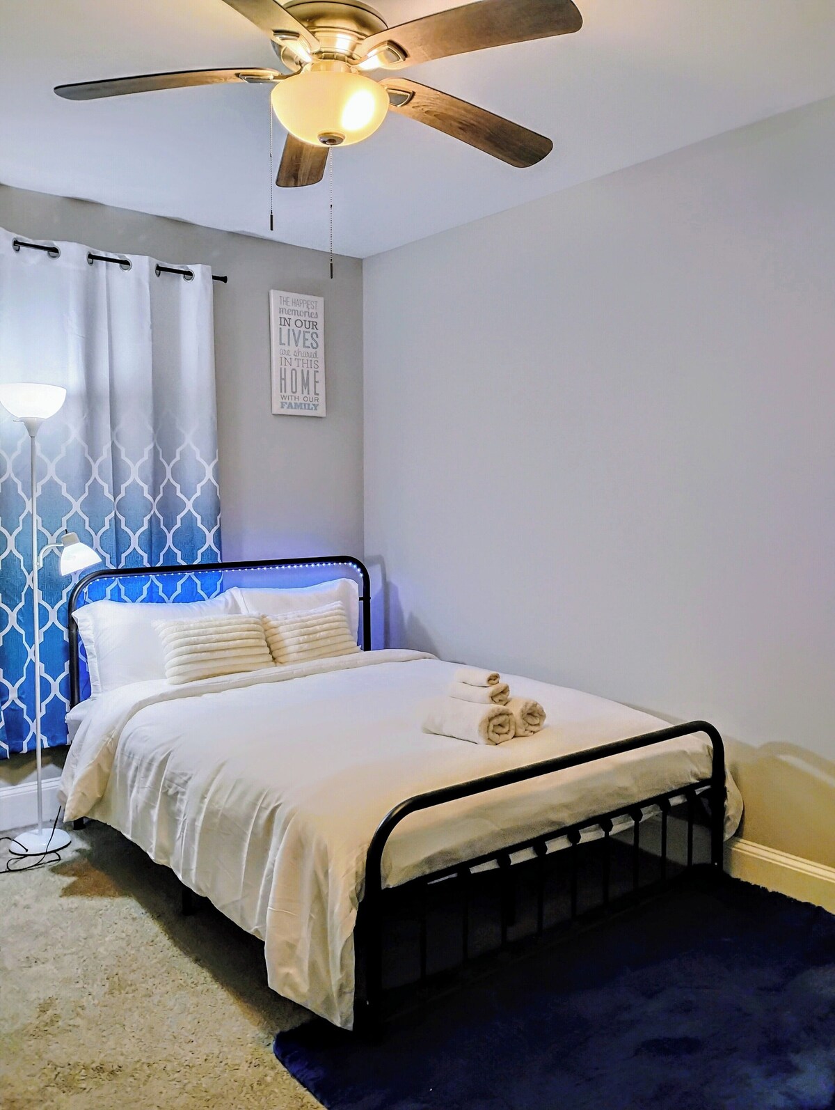 Gorgeous and Serene Private Room in charming Washington with WiFi, AC