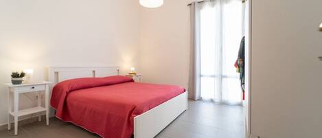 2 soverom, strykejern/-brett, wi-fi og sengetøy