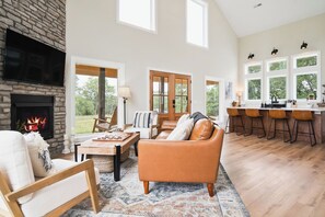 Smart TV, fireplace, video games, ping pong