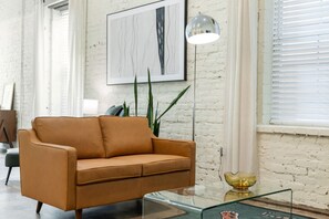 Unclassified image, 4 of 26, button - Modern Loft-Style Retreat Near Blenko Glass – Milton, WV (Milton)