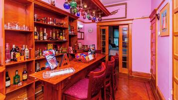 Bar (en el alojamiento)