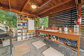 Fridge, coffee/tea maker, cookware/dishes/utensils