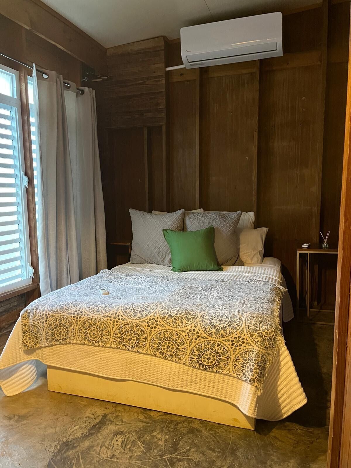 1 多间卧室、免费 WiFi、床单