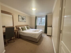 2 chambres, fer et planche à repasser, Wi-Fi gratuit