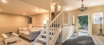 Foxglove Luxury accommodation stay. Tranquil retreat in Tilba Tilba