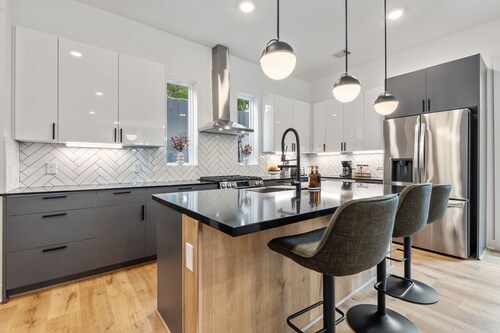 Brand new 3BR 2,5BA townhouse with Hot Tub