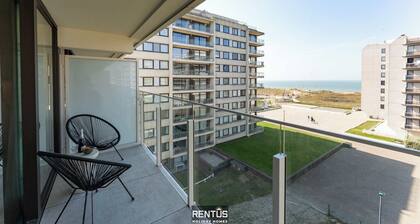 Suite C - apartment with sea view De Panne