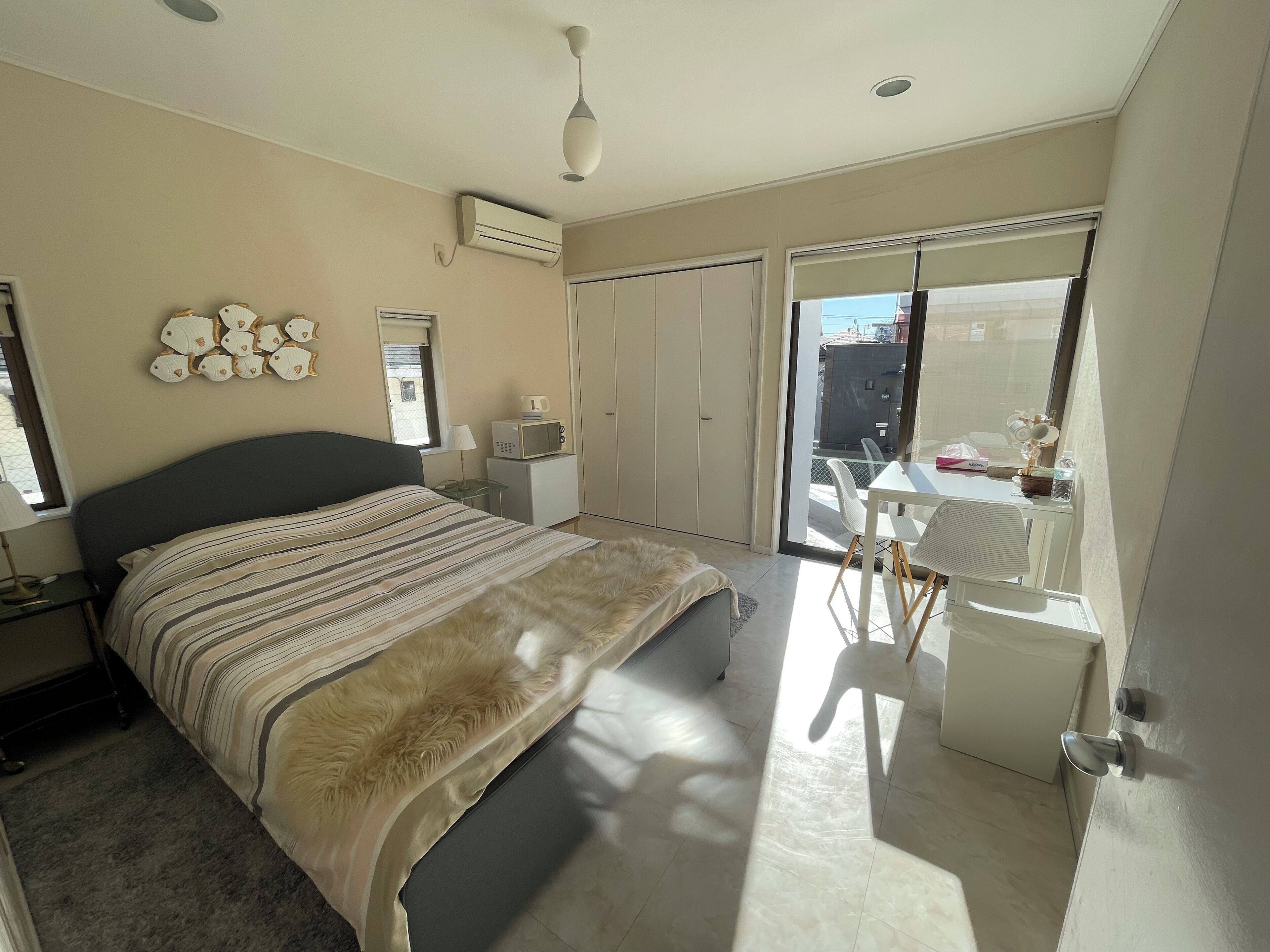 2 bedrooms, desk, free WiFi, bed sheets