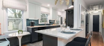 Beautiful 3 Bedroom Retreat walking distance to Downtown St. Michaels