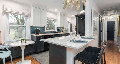 Beautiful 3 Bedroom Retreat walking distance to Downtown St. Michaels