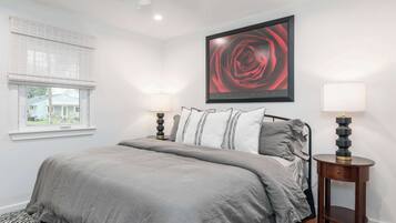 3 chambres, bureau, Wi-Fi, draps fournis