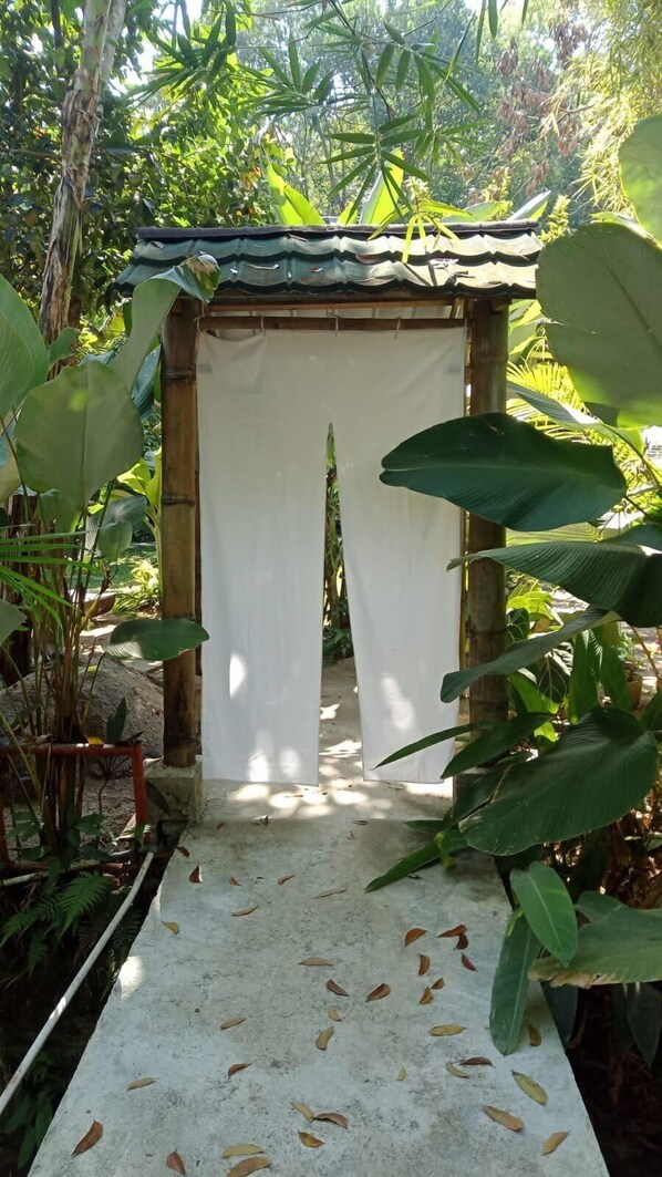 Exterior - hijau (Mataram)