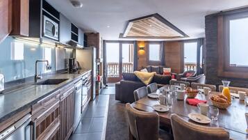 Apartment | Living room