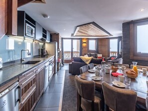 Apartment | Living room