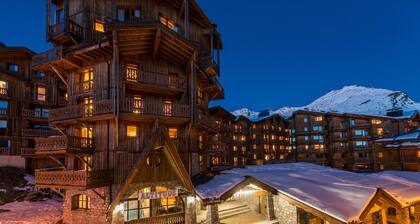 Chalet in Val Thorens Near Ski Slopes