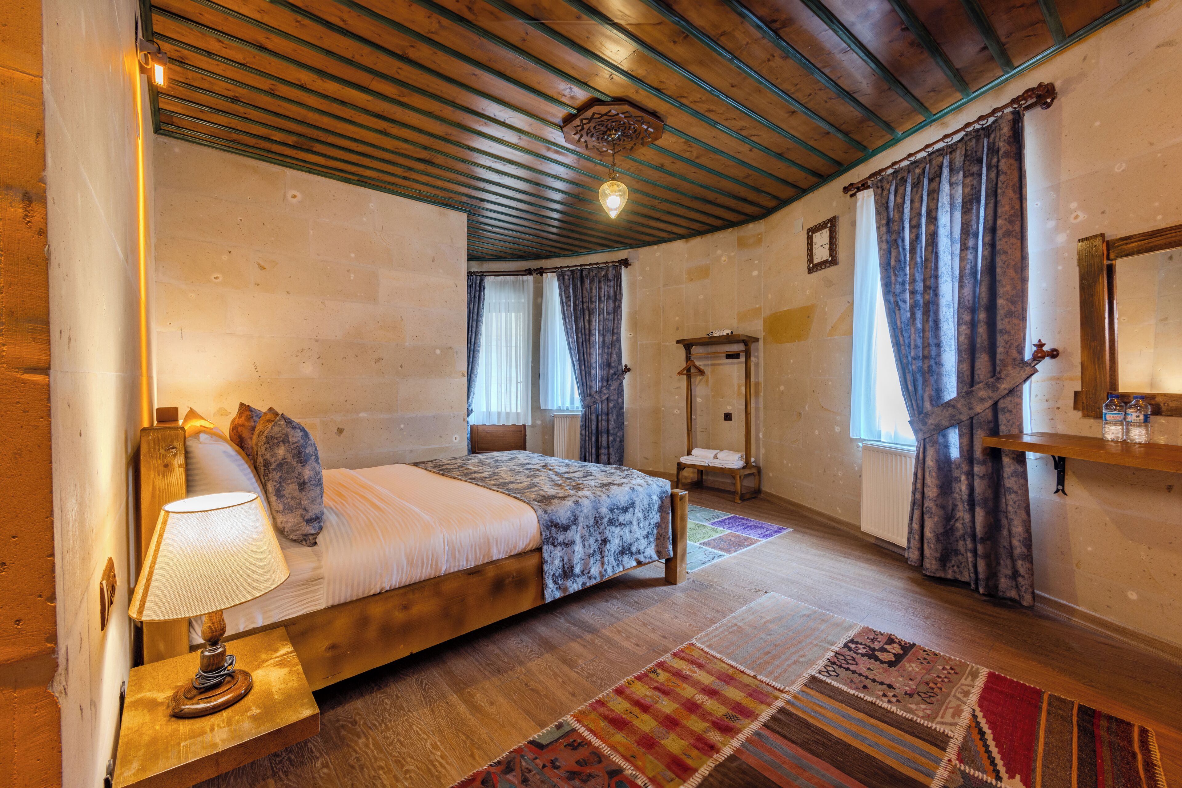 Junior Room, City View | Free WiFi