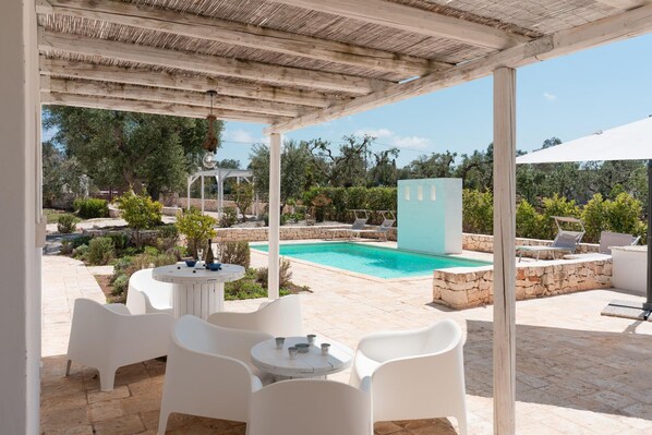 Villa - Trullo Eughene a con Piscina (Ostuni)