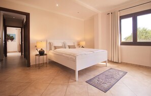 5 dormitorios, cuna de viaje, wifi gratis