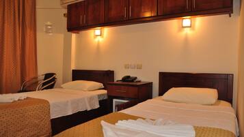 Standard Room, Balcony, City View | In-room safe, free WiFi