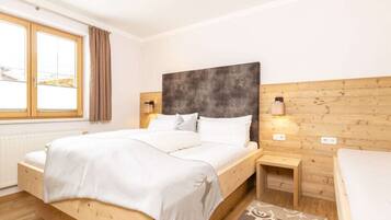 House | 2 bedrooms, individually furnished, bed sheets