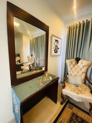Superior Apartment, Balcony, Garden View - 2Bedroom BahriaTown-Manzar Holiday Homes (Rawalpindi)
