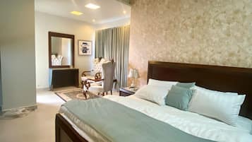 Apartemen Superior, balkon, pemandangan kebun | 2 kamar tidur, setrika/meja setrika, dan Wi-Fi gratis