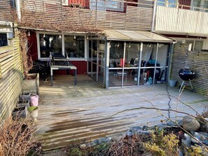 Outdoor dining - Nice townhouse close to Gothenburg and the sea (Västra Götalands län)
